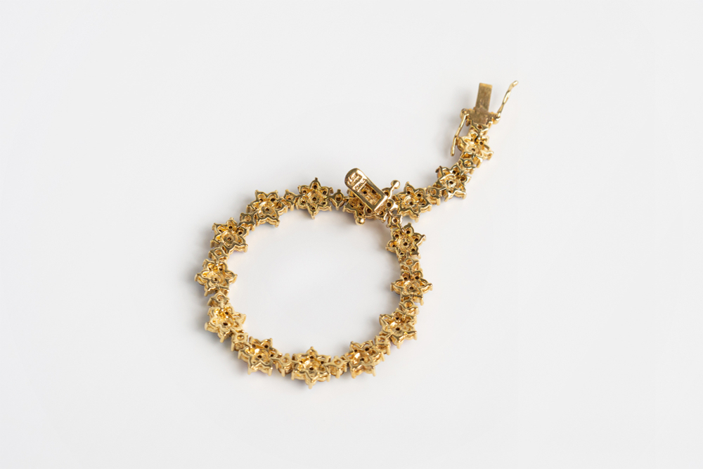 Браслет Joan Rivers с цветами, инкрустированный вставками, розового, сиреневого, голубого и зеленого цветов