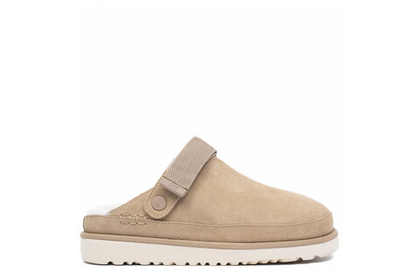 UGG Goldenstar Clog Sand