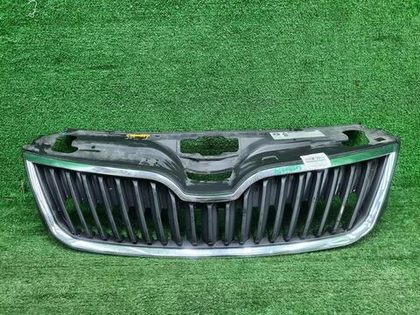 Решетка радиатора Skoda Rapid 1 (2012-2020)