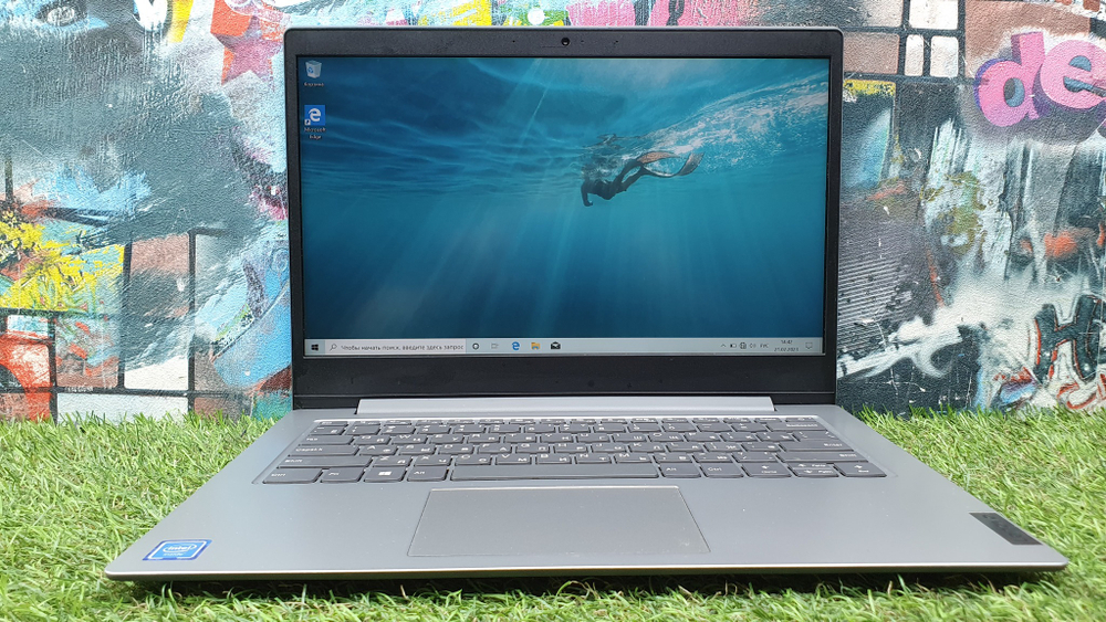 Ультрабук Lenovo IdeaPad 1 14IGL05 1920x1080, Intel Celeron N4020 1.1 ГГц, 4 Gb, UHD Graphics 600