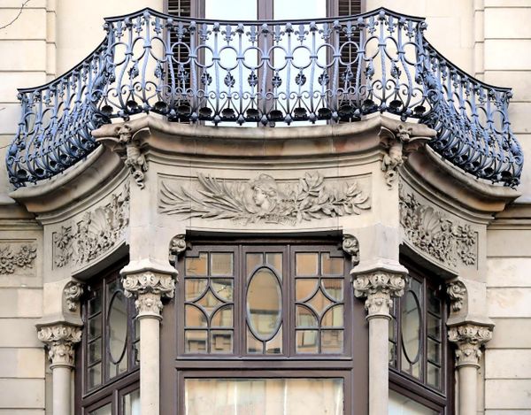 Самые удивительные и оригинальные балконы в мире современной архитектуры.⠀