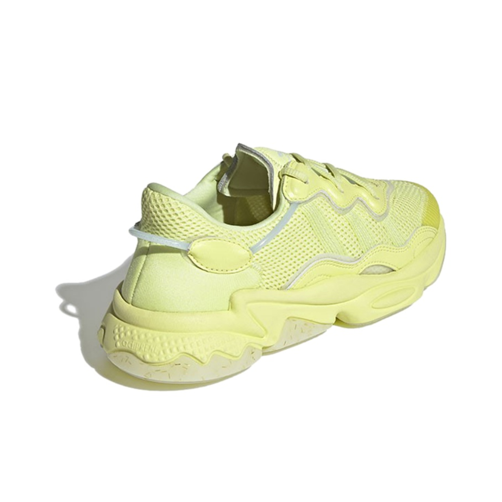 Женские кроссовки Adidas originals Ozweego 'Yellow ' GY5405