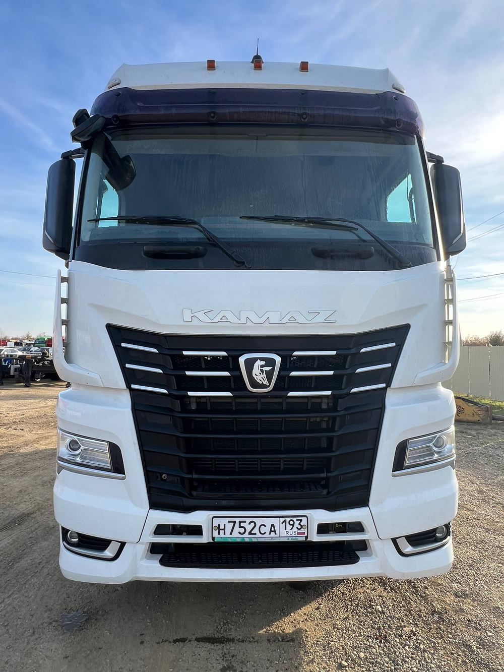 КамАЗ 54901 4x2 Седельный тягач 54901-94 (Дизельный, 11,9 л, 450 л.с., АТ)
