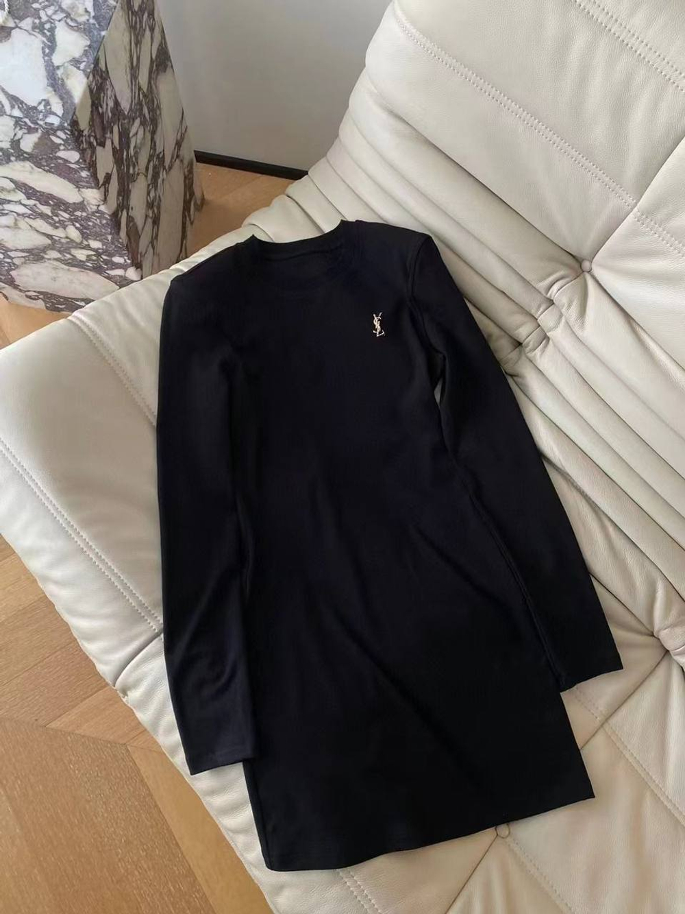 Платье Yves Saint Laurent