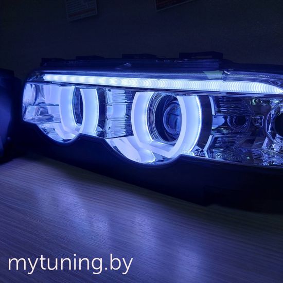 Передние фары 3D Angel Eyes для BMW 7 E38 (94-01) хромированные