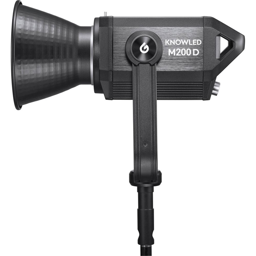 Светодиодный осветитель Godox Knowled M200D