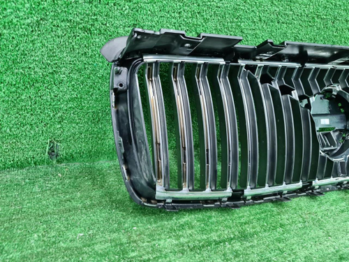 Решетка радиатора Volvo XC90 2 (2019-н.в.)