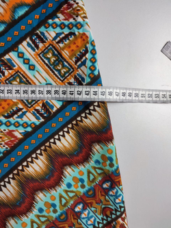 Юбка с ярким орнаментом 40 размер