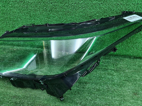 Стекло фары левое Lexus RX 4 (2019-2022)