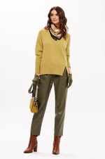 23364 Свитер женский (горчичный)