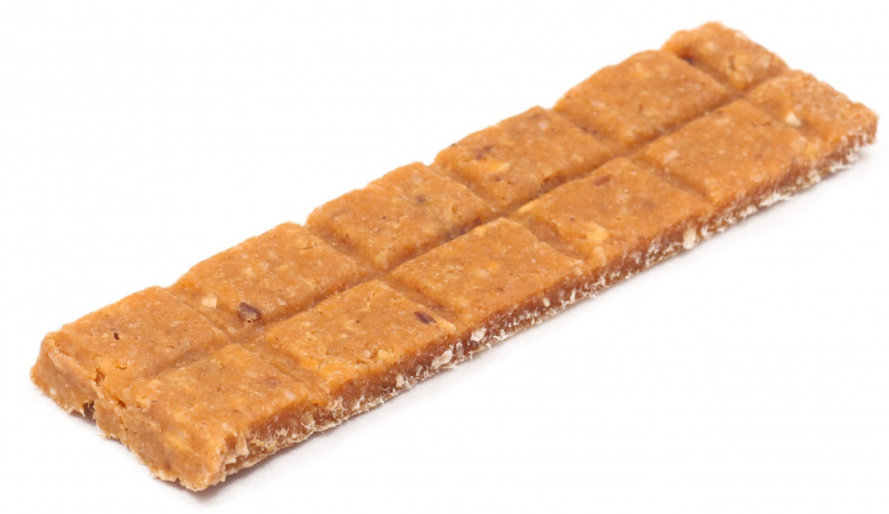 TitBit лакомство для собак Батончик мясной с индейкой и черносливом 40 гр.