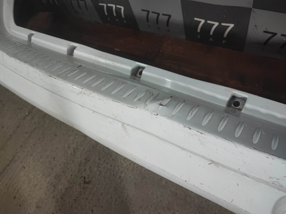 Бампер задний LADA Largus 12-нв Б/У Оригинал 8450000256