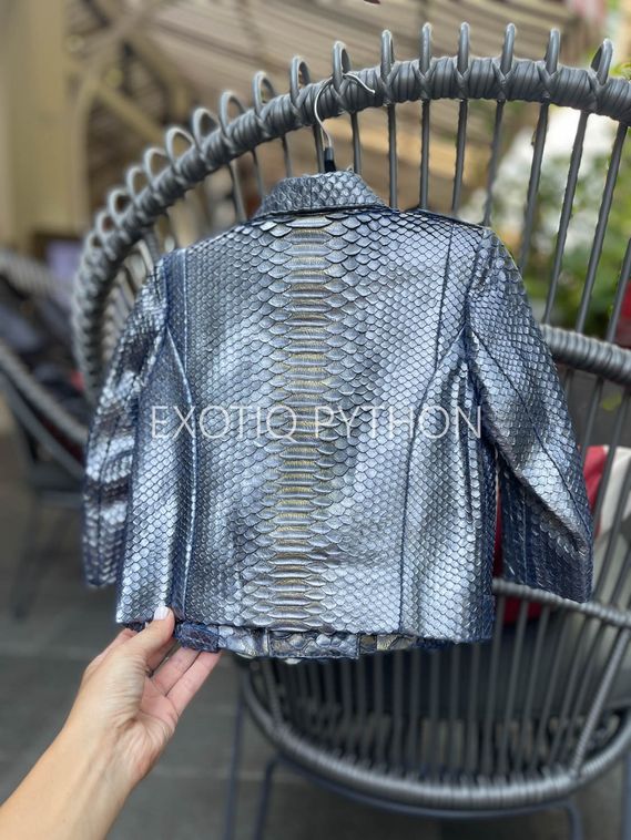 Детская куртка из кожи питона JT-102