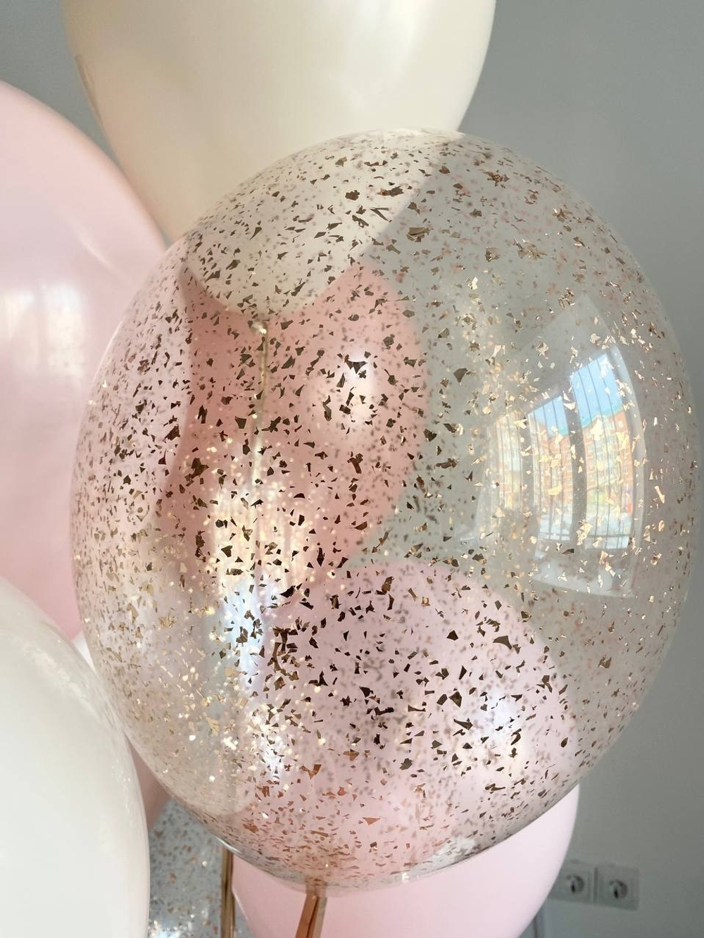 Воздушные шары пудровые на дождике №3104