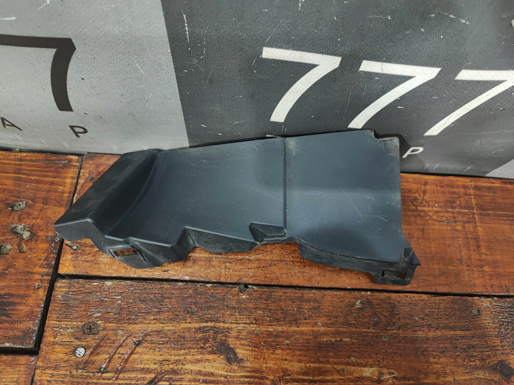 Воздуховод бампера левый Mercedes GLS (X167) 19-нв Б/У Оригинал A1678857704