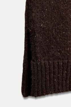 ZARA ТРИКОТАЖНЫЙ ЖИЛЕТ С V-ОБРАЗНЫМ ВЫРЕЗОМ, ТЕМНО-КОРИЧНЕВЫЙ