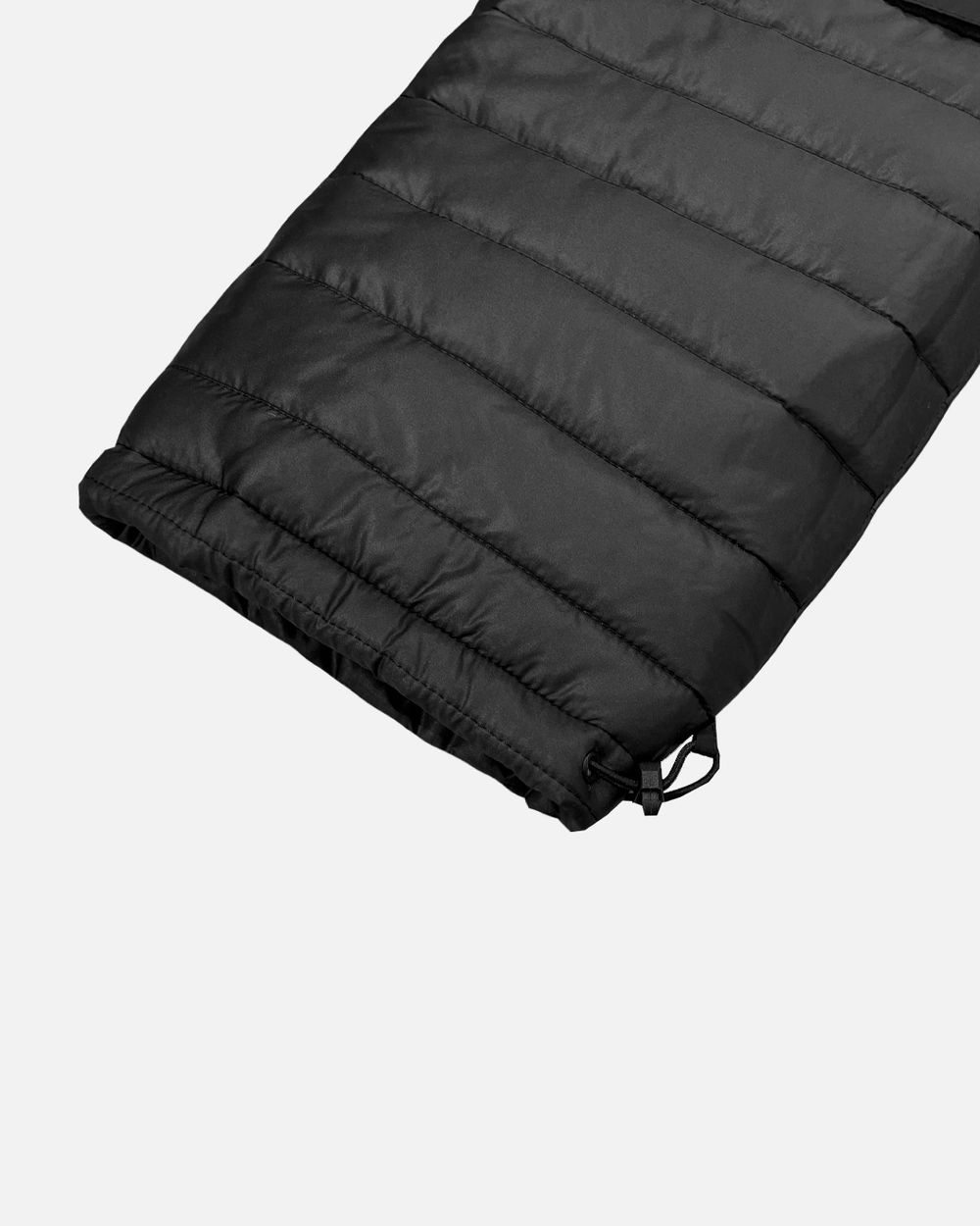 Купить Штаны Issaya Cargo Puffer Pants черные Штаны Issaya Cargo Puffer Pants черные