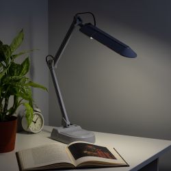 Настольный светильник ЭРА NL-202-G23-11W-GY с лампой PL на струбцине и с основанием серый | Настольные светильники под лампу