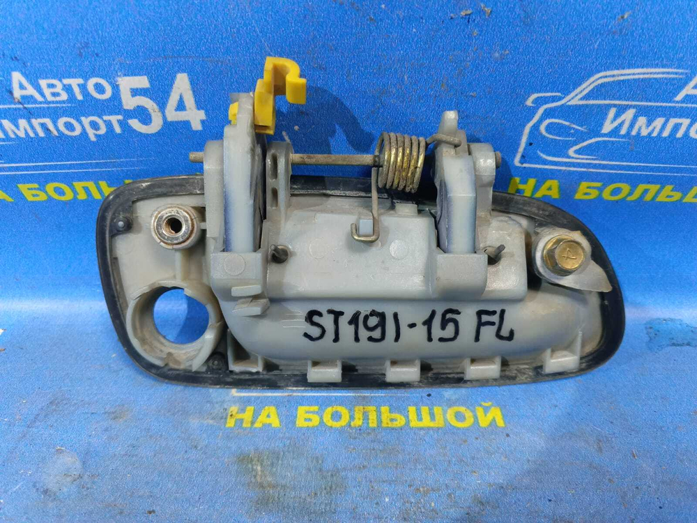 Ручка двери передней левой внешняя TOYOTA CALDINA 1998