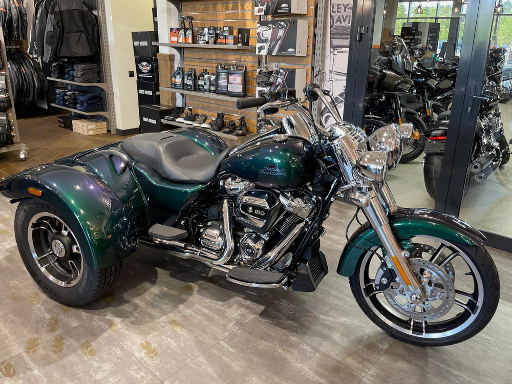 Freewheeler Harley-Davidson 2021 Snake Venom