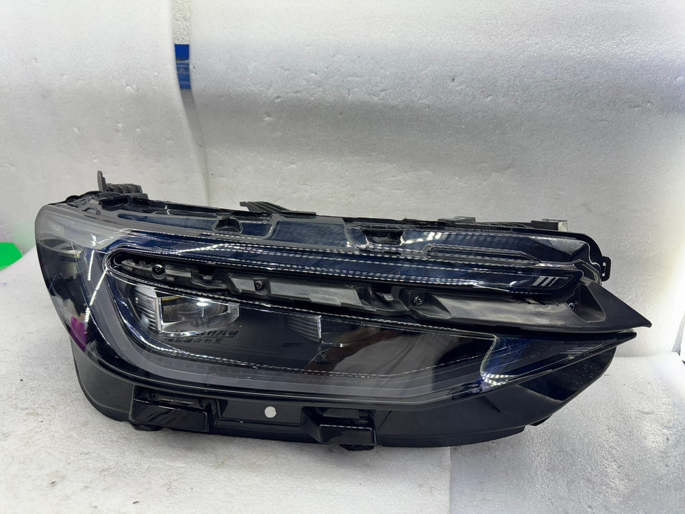 Chery Arrizo 8 LED передняя фара (оригинал,)