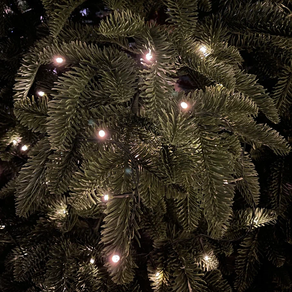 Светодиодная нить String Light 368 теплых ламп, 27.6 м., на батарейках, таймер, зеленый провод, Luca (83791)