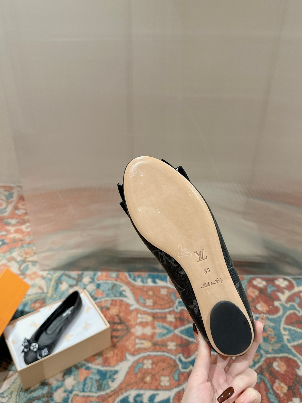 Louis Vuitton Flats (4 colors)