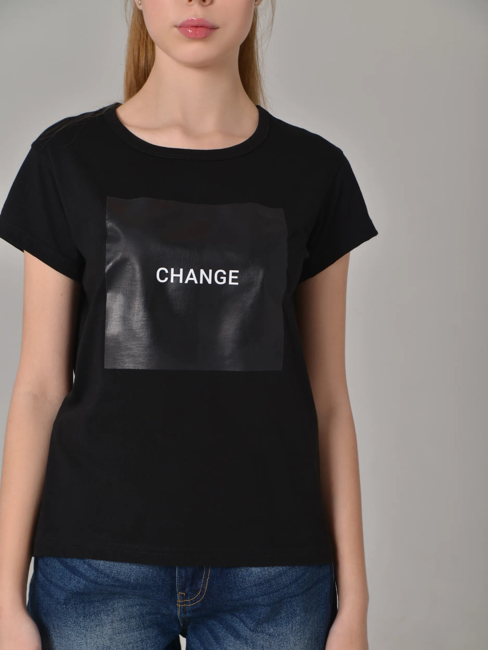 Футболка женская CHANGE