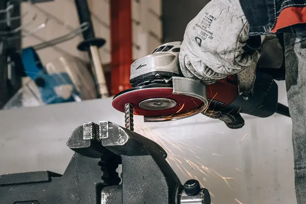 Фибровый шлифовальный круг по металлу DEBEVER 125 мм P40 (со шлицами), керамическое зерно, 5 шт