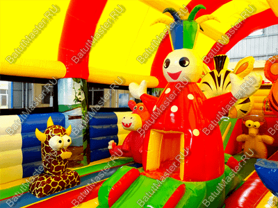 Надувной батут "Зверята с крышей 3" со скалодромом, 11*7*6 м