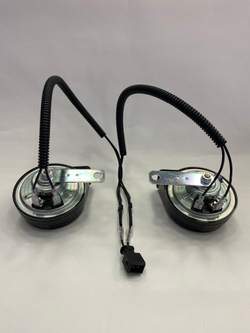 Звуковые сигналы для LADA Vesta/Granta/Niva FIAMM AM80SX 932039/932040Z 405-495Hz (к-т 2шт. с переходником)