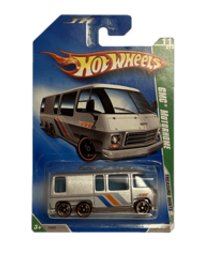 Hot Wheels Treasure Hunt GMC Motorhome (2009)