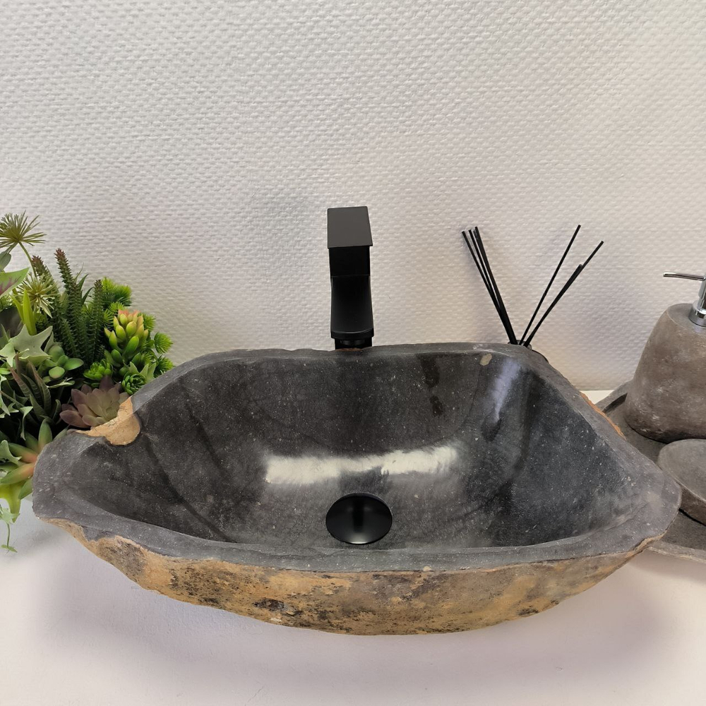 Раковина из речного камня RS63325 (54*31*15) 0122