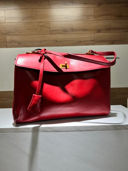 Сумка с замком