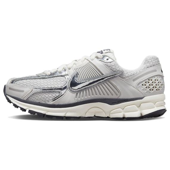 Nike Air Zoom Vomero 5 Беговые кроссовки Низкие Женские