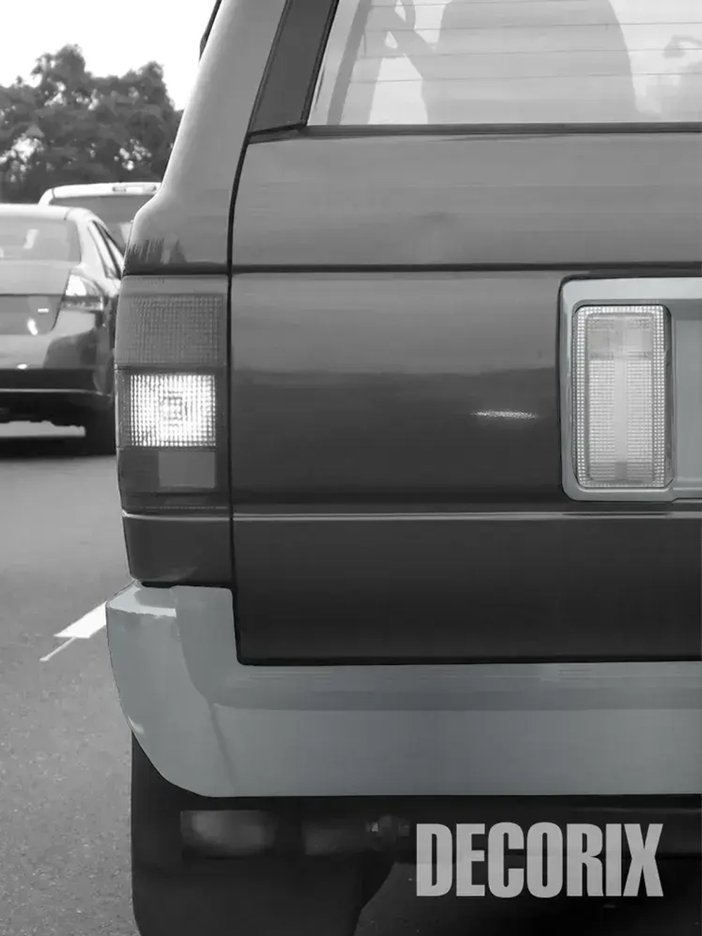 Аэрозольная грунт-эмаль по ржавчине 3 в 1 серебро краска для металла DECORIX 520 мл глянцевая в баллончике серебристая