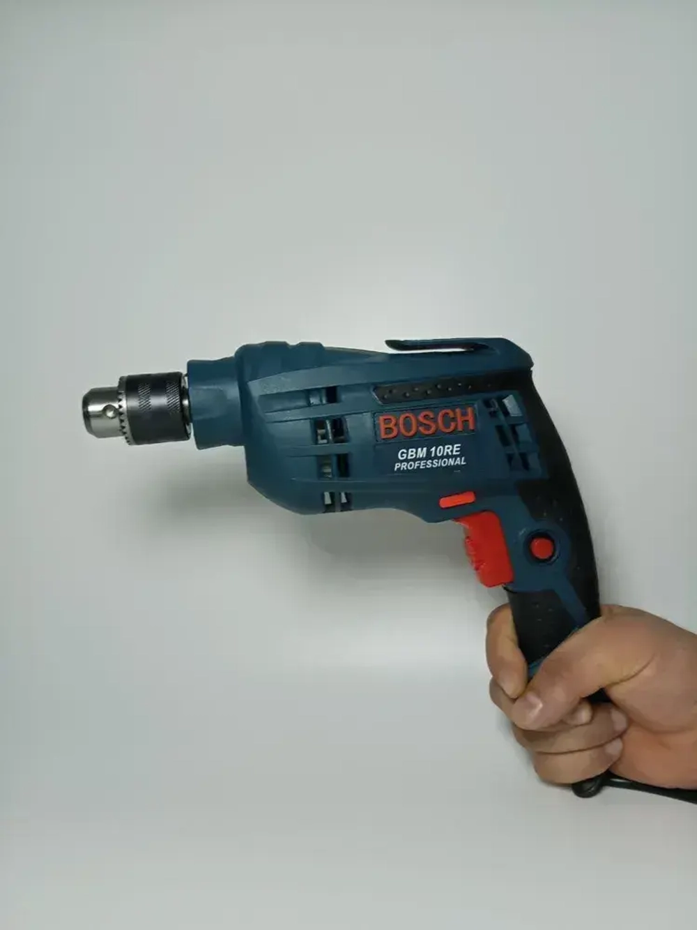 Ручная дрель GBM10 RE