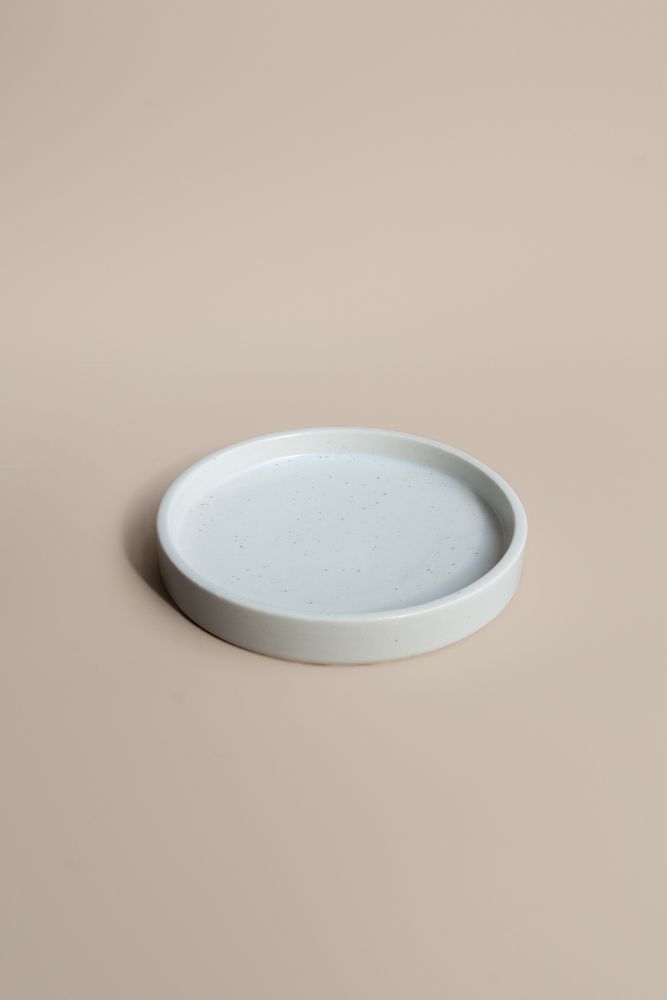 Тарелка десертная белая в крапинку ЛЁН / Fonar Ceramics