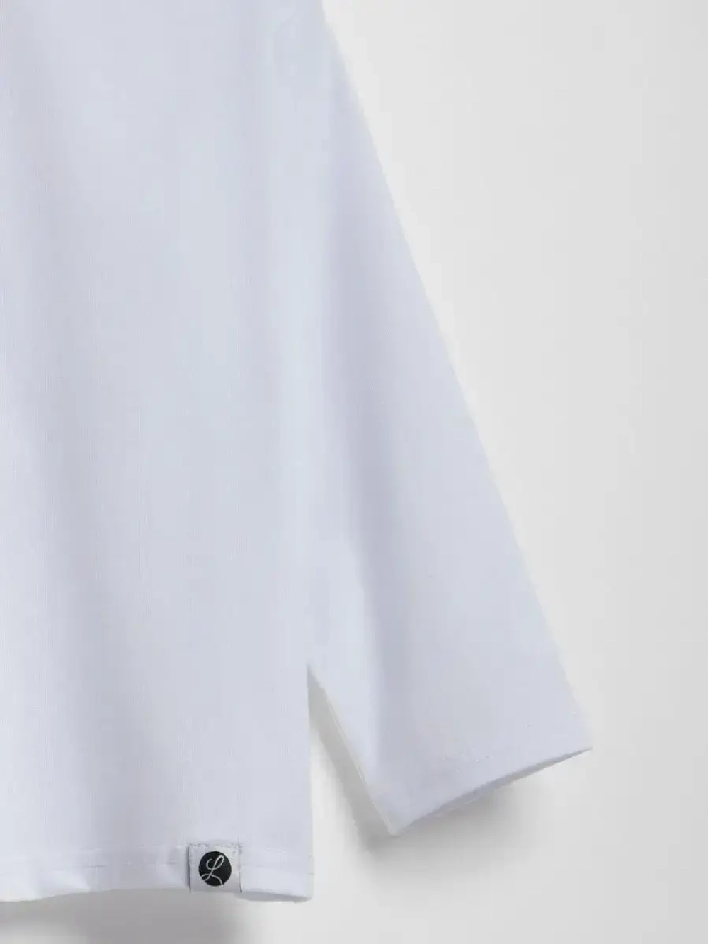 Лонгслив детский в школу белый