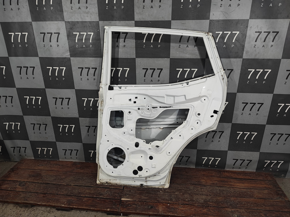 Дверь задняя правая Nissan Qashqai 2 (J11) 13-24 Б/У Оригинал H2100BM9MB
