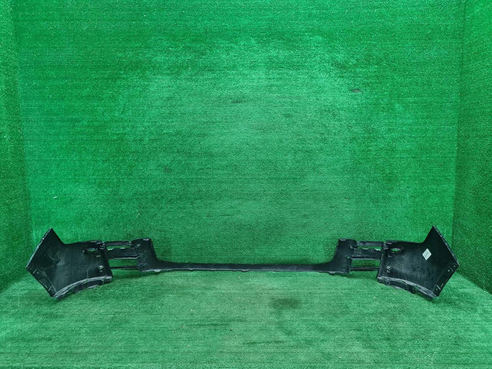 Бампер передний Toyota Land Cruiser 300 (21-нв)