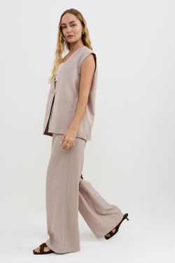 Жилетка свободная серо-бежевого цвета