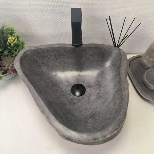 Раковина из речного камня RS-63663 (48*42*15) 0122