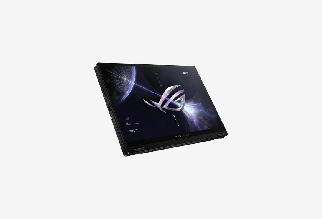 GV302XV-MU020W_1125705080829