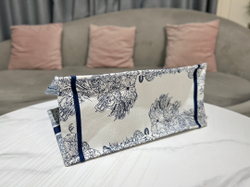 Christian Dior Book Tote 36 cm