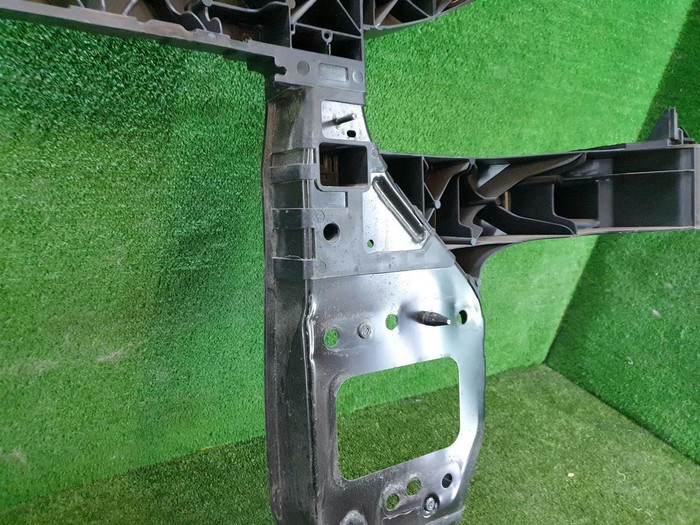 Телевизор Kia Carnival 4 (2020-н.в.)