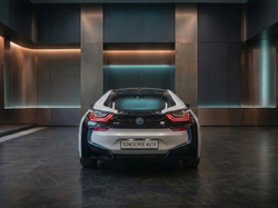 Аренда BMW i8