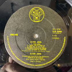 Винтажная виниловая пластинка LP Elton John Your Song (Англия 1973)