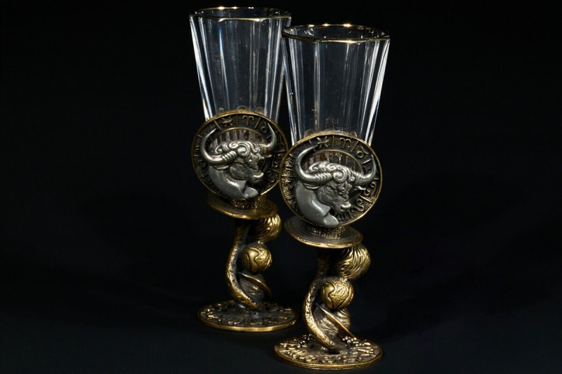 Набор лафитников для водки «Знаки Зодиака Телец» 2 шт. в подарочном футляре c художественным оформлением