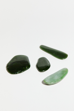 Нефрит галька